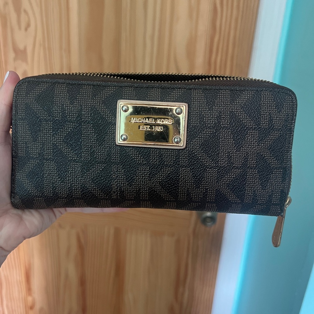 Michael Kors Dark Brown Logo Wallet